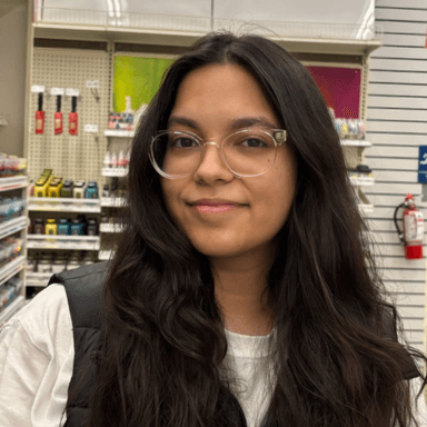 Khushi Madhwani's profile picture